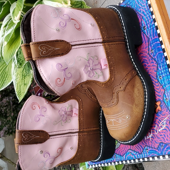 Little Girl's LightUp Cowgirl Boots - Picture 3 of 17
